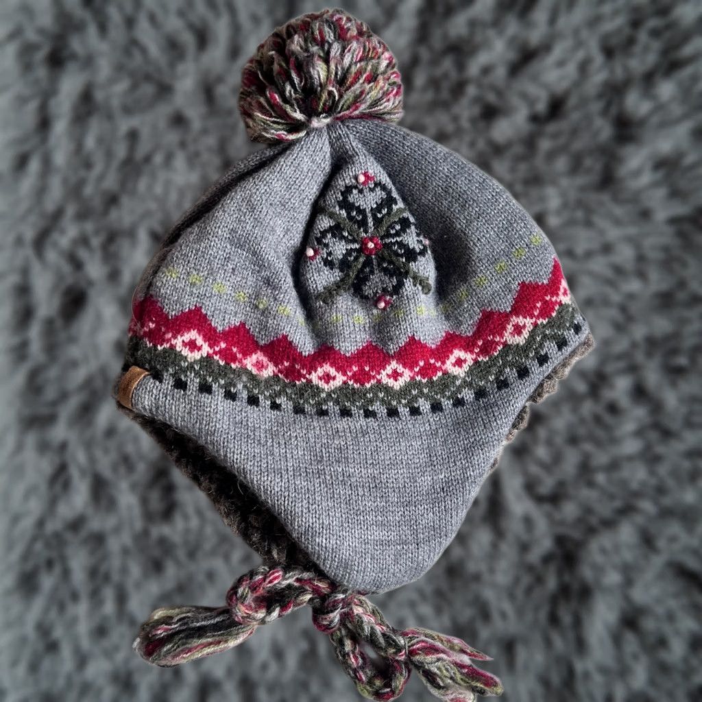 Vintage Woolrich Fair Isle Knit Trapper Hat - Gray, Red, Green - Faux Fur Lined Earflap Beanie with Pom Pom, Tassels - Wool Blend - Winter, Women, One Size Size ONE SIZE - 1 Thumbnail