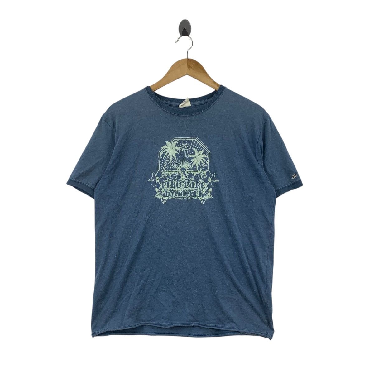 Vintage Vintage PIKO PURE HAWAII Collection Natural Sun Faded Tee Size US L / EU 52-54 / 3 - 1 Thumbnail