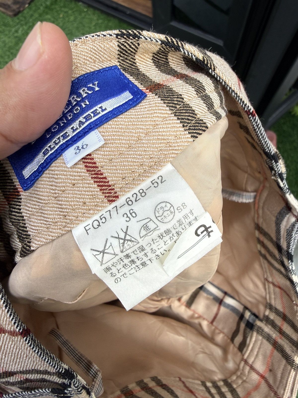 Burberry W30x27 Burberry checked blue label made in JAPAN Size 30" / US 8 / IT 44 - 4 Thumbnail