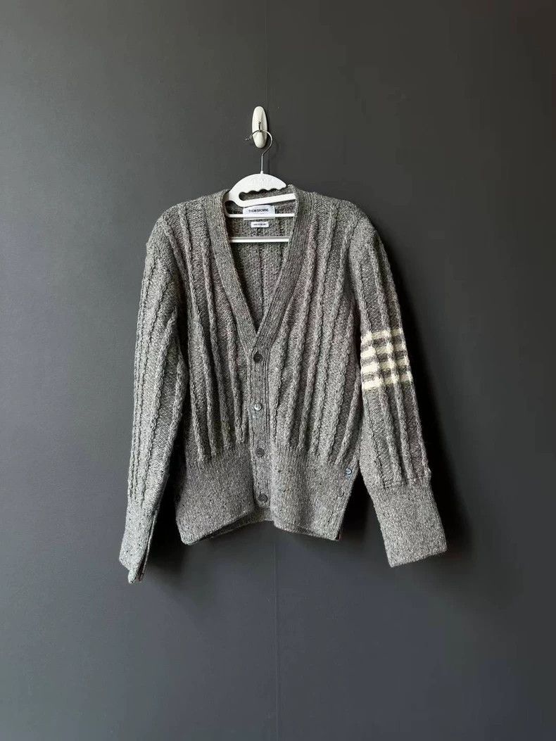 Thom Browne Thom Browne Gray wool sweater Size US XL / EU 56 / 4 - 1 Thumbnail