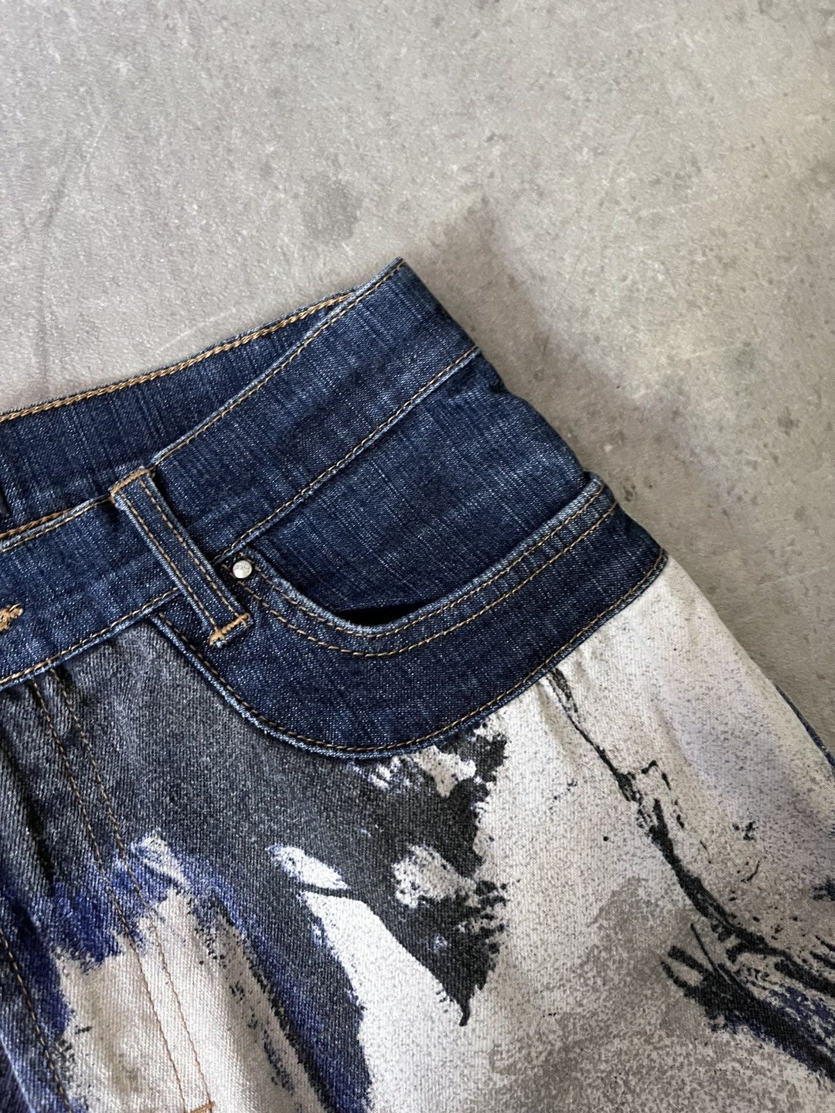 Just Cavalli Just Cavalli Napoleon Print flared jeans 2000s Size 28" / US 6 / IT 42 - 10 Thumbnail