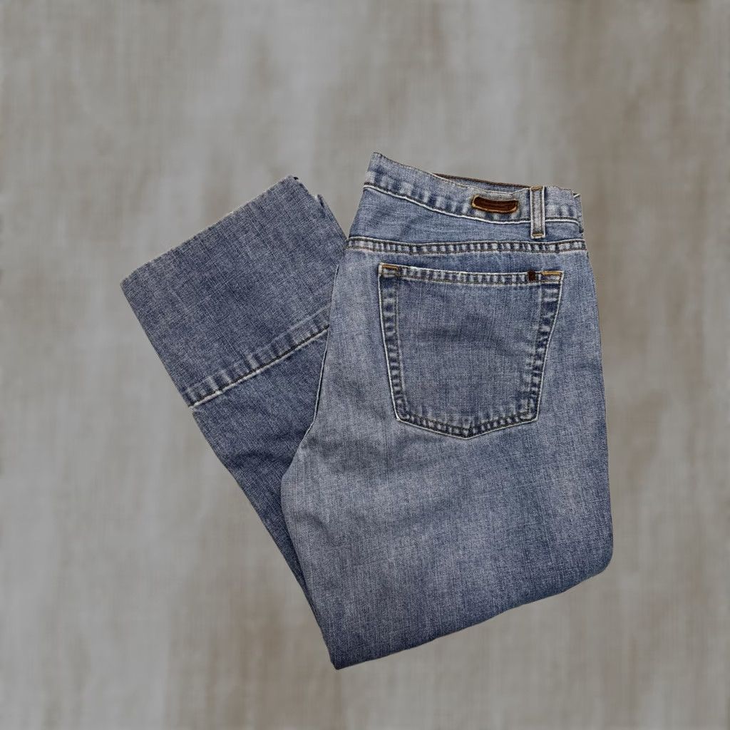 Vintage VINTAGE? No. Calvin Klein Women's Slim Lean Jeans Size 34x23 Light Wash Blue Jeans Slim Fit Regular 34 34x23 Mens Womens? Size 24" / US 00 / IT 34 - 1 Thumbnail