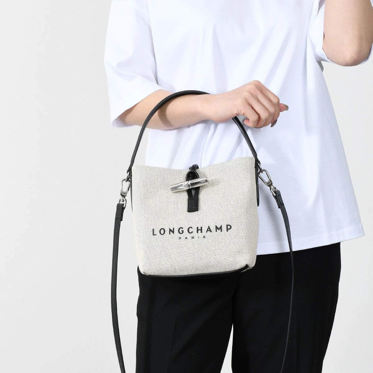 Longchamp New Longchamp Essential Toile Bucket Bag Size ONE SIZE - 1 Thumbnail