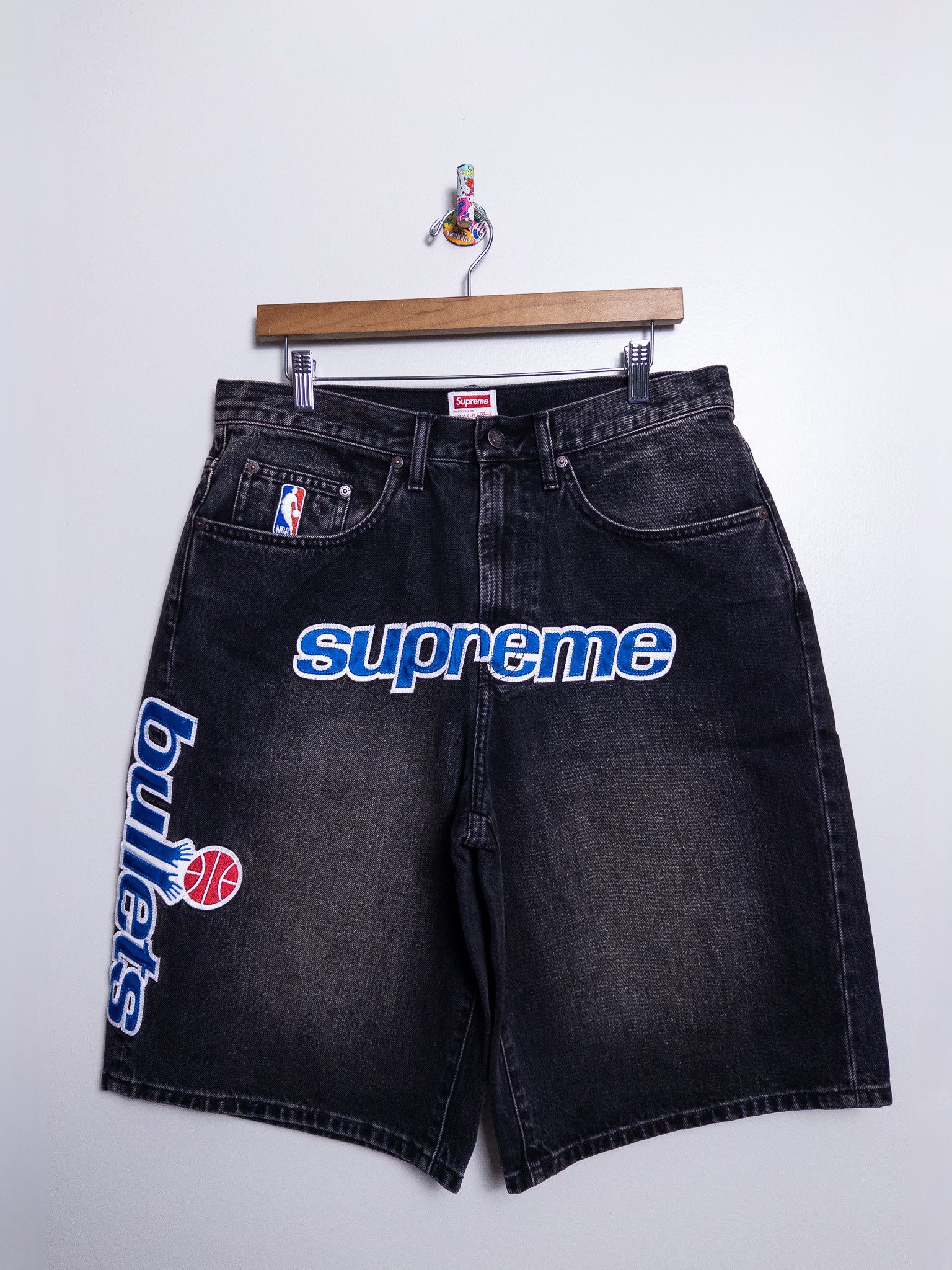 Supreme Supreme Mitchell & Ness Washington Bullets Shorts 34 | Grailed