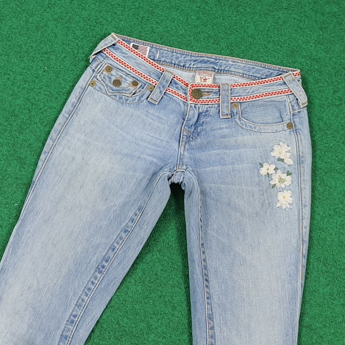 True Religion Vintage True Religion JOEY Floral Flare Jeans C297N7 Size 28" / US 6 / IT 42 - 2 Thumbnail