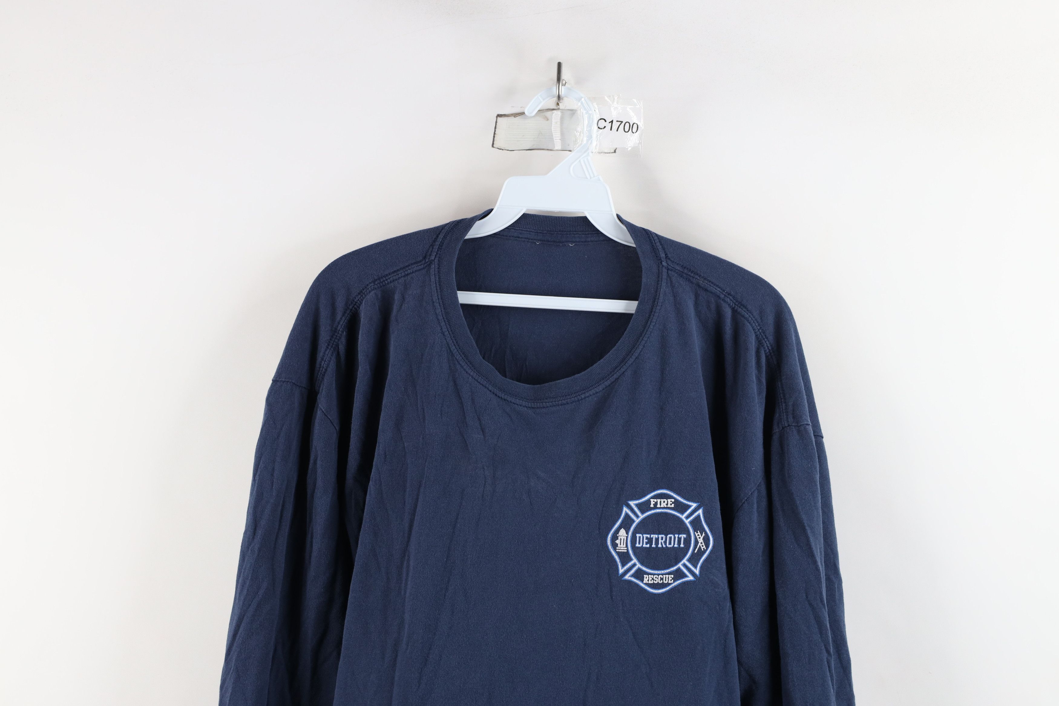 Vintage Vintage 90s Detroit Firefighters Long Sleeve T-Shirt Blue Size US XXL / EU 58 / 5 - 2 Thumbnail