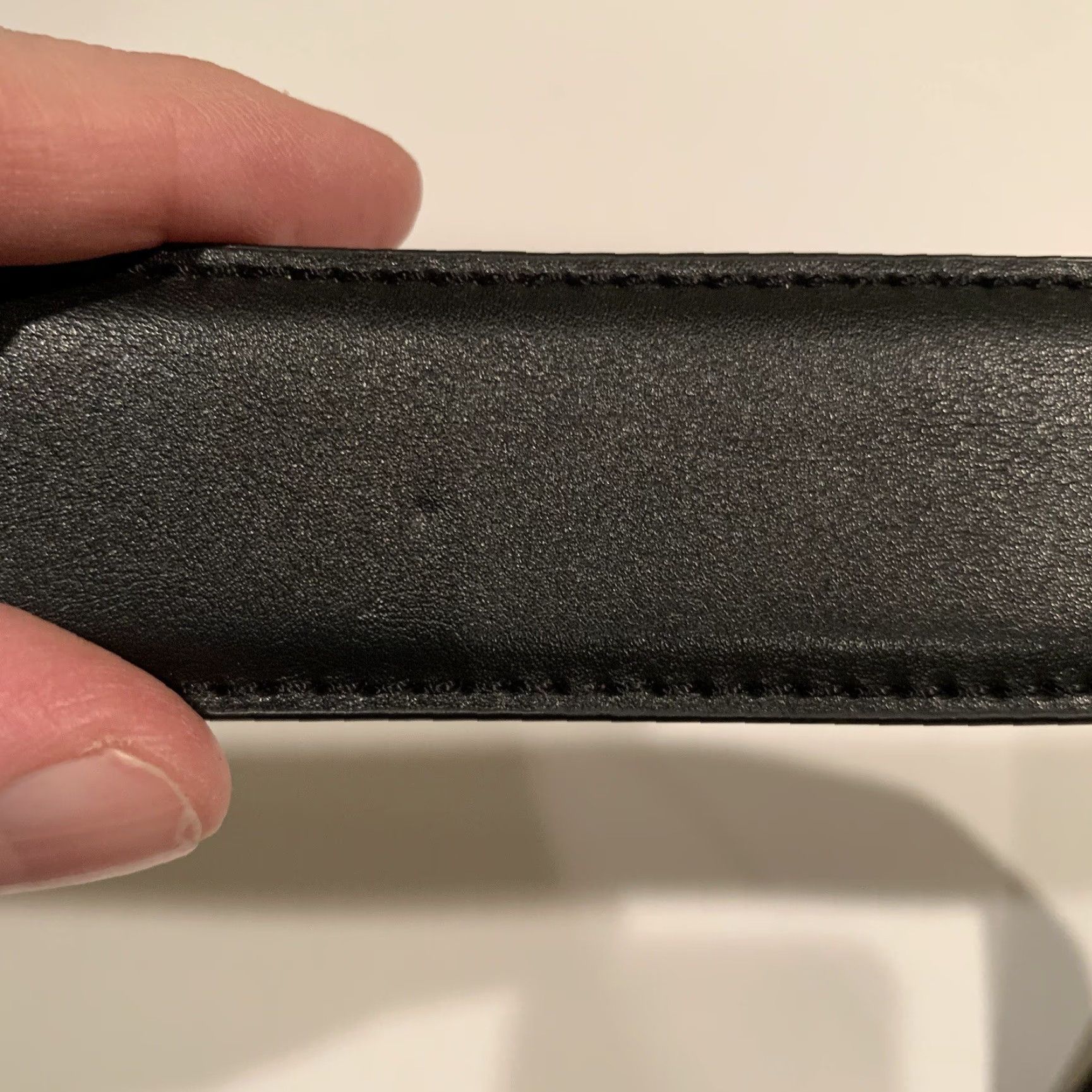 Levi's VINTAGE? No — skip. Levi's Reversible Belt Brown Black Metal Buckle M 34-36 Dress Belt Men 1.3" Solid Modern Size ONE SIZE - 5 Thumbnail