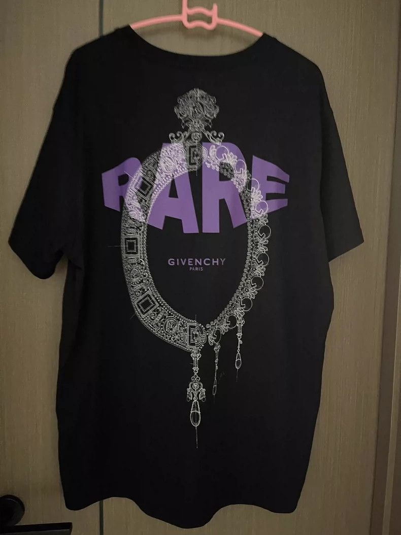Givenchy Givenchy Men's short sleeve T-shirt 2506-Nextarrow Size US L / EU 52-54 / 3 - 5 Thumbnail