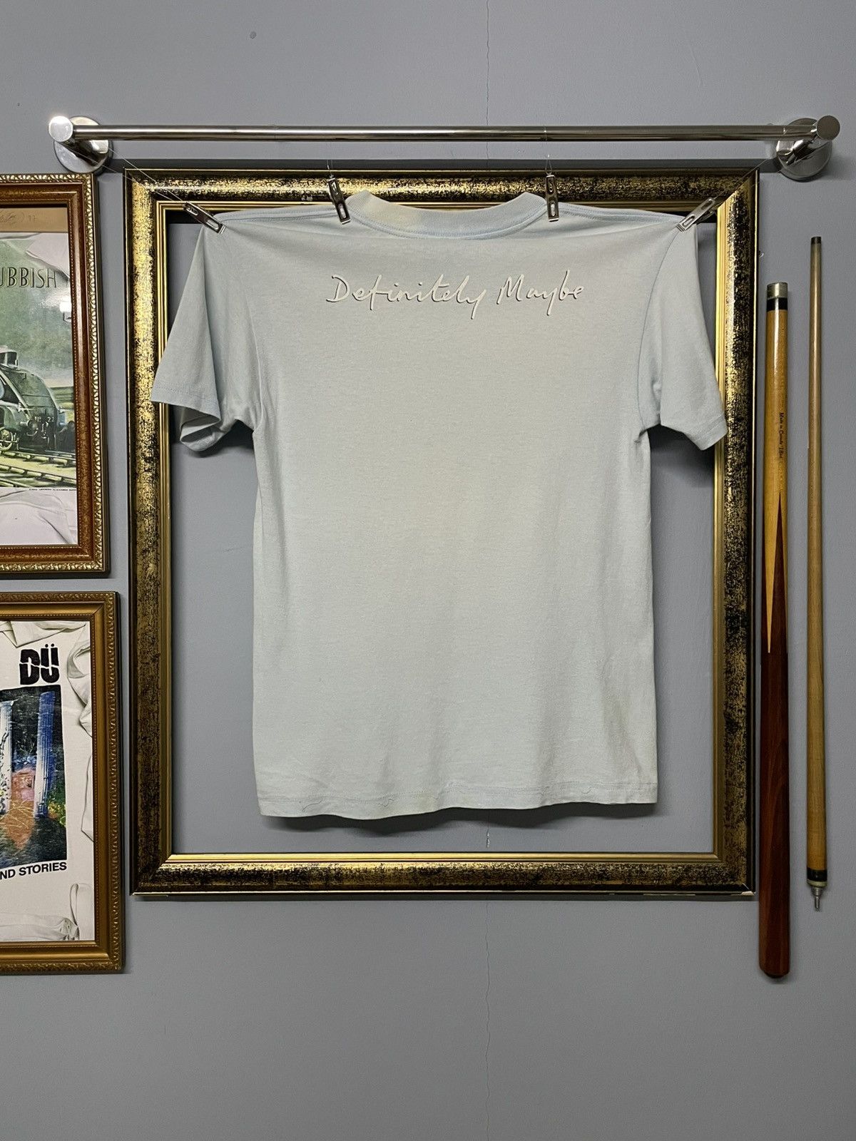Vintage Vintage Late 90s Oasis Bog Logo ‘Definetely Maybe’ Faded Tee Size US S / EU 44-46 / 1 - 11 Thumbnail