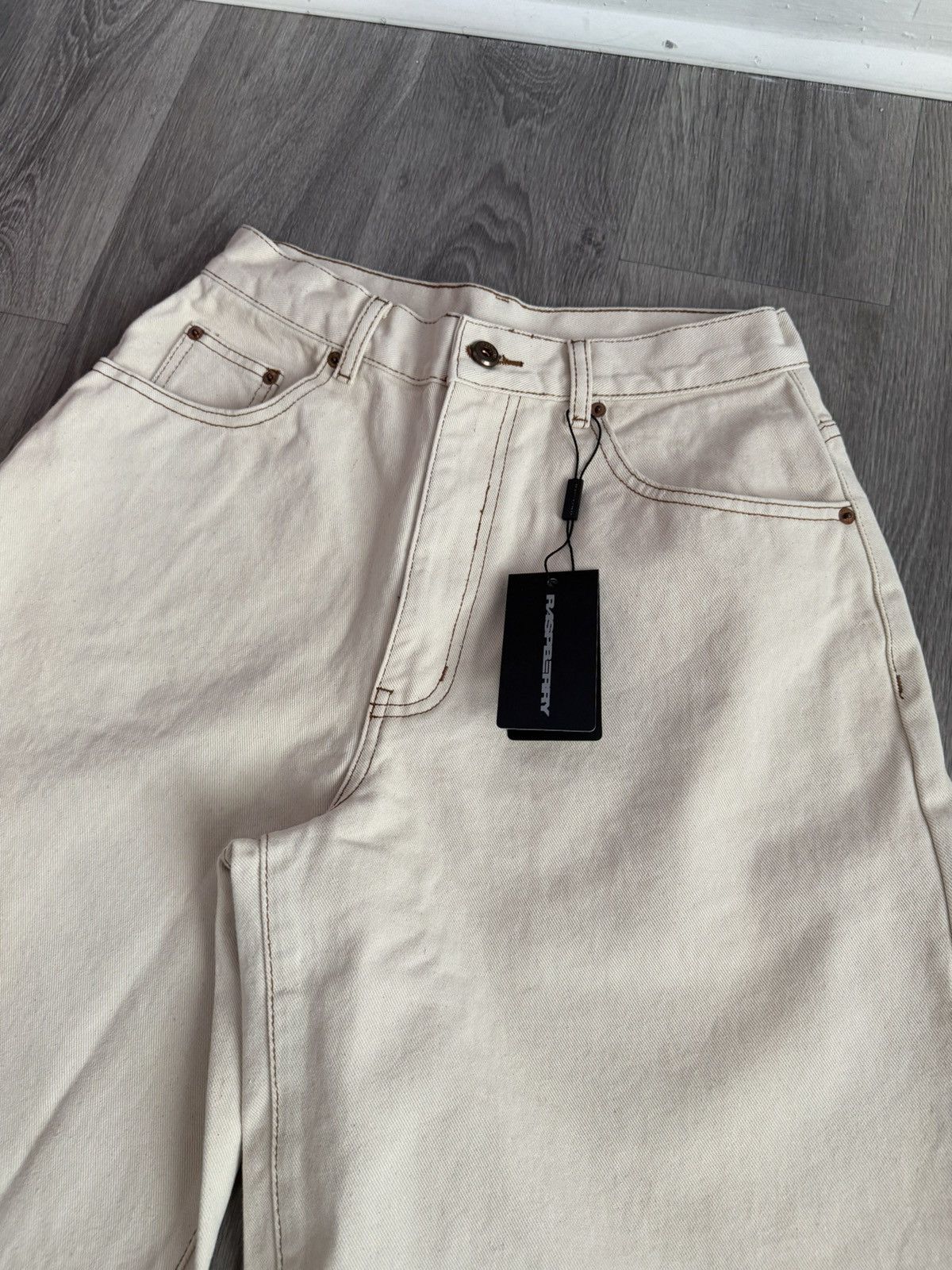 The GV Gallery The GV Gallery Cream Shorts Size US 28 / EU 44 - 2 Thumbnail
