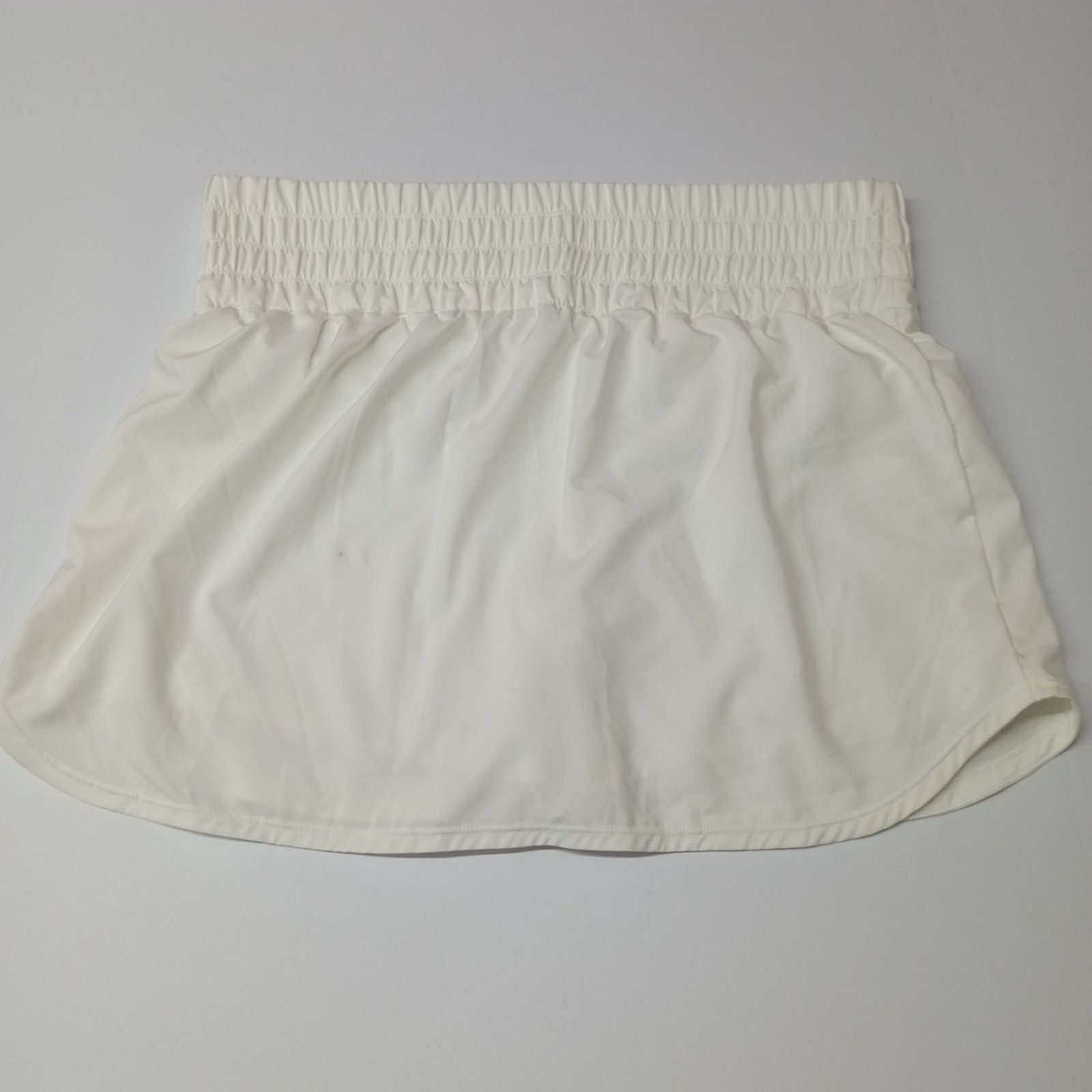 Nike Nike Women's Ultra-High Waisted One Skort WR4 White Size XL Size 36" / US 14 / IT 50 - 7 Thumbnail