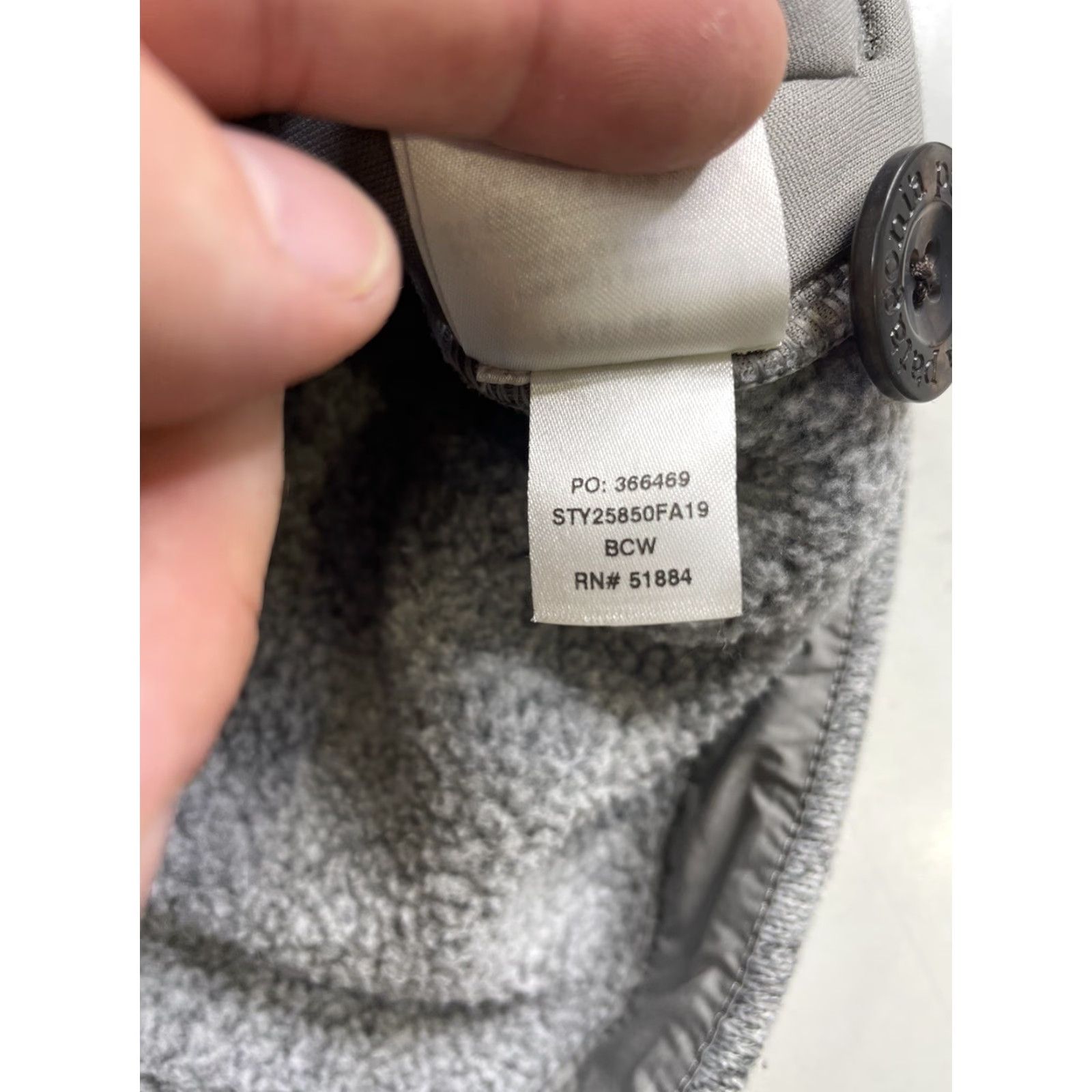 Patagonia Patagonia Coat Women's Better Sweater Hooded Birch White XS Womens Size XS / US 0-2 / IT 36-38 - 5 Thumbnail