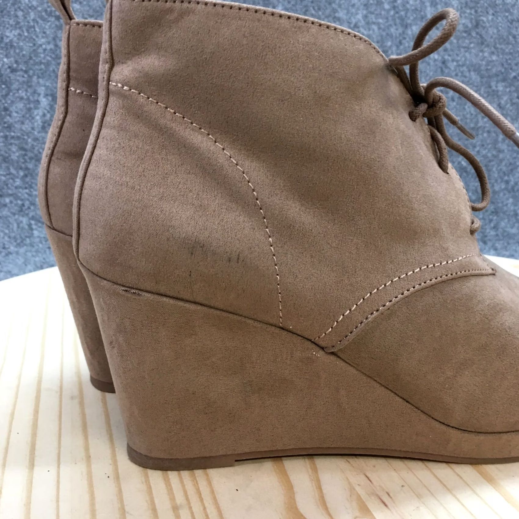Dolce Vita Dolce Vita Boots Womens 11 Ankle Booties Wedge Brown Fabric Lace Up Zipper Size US 11 / IT 41 - 4 Thumbnail