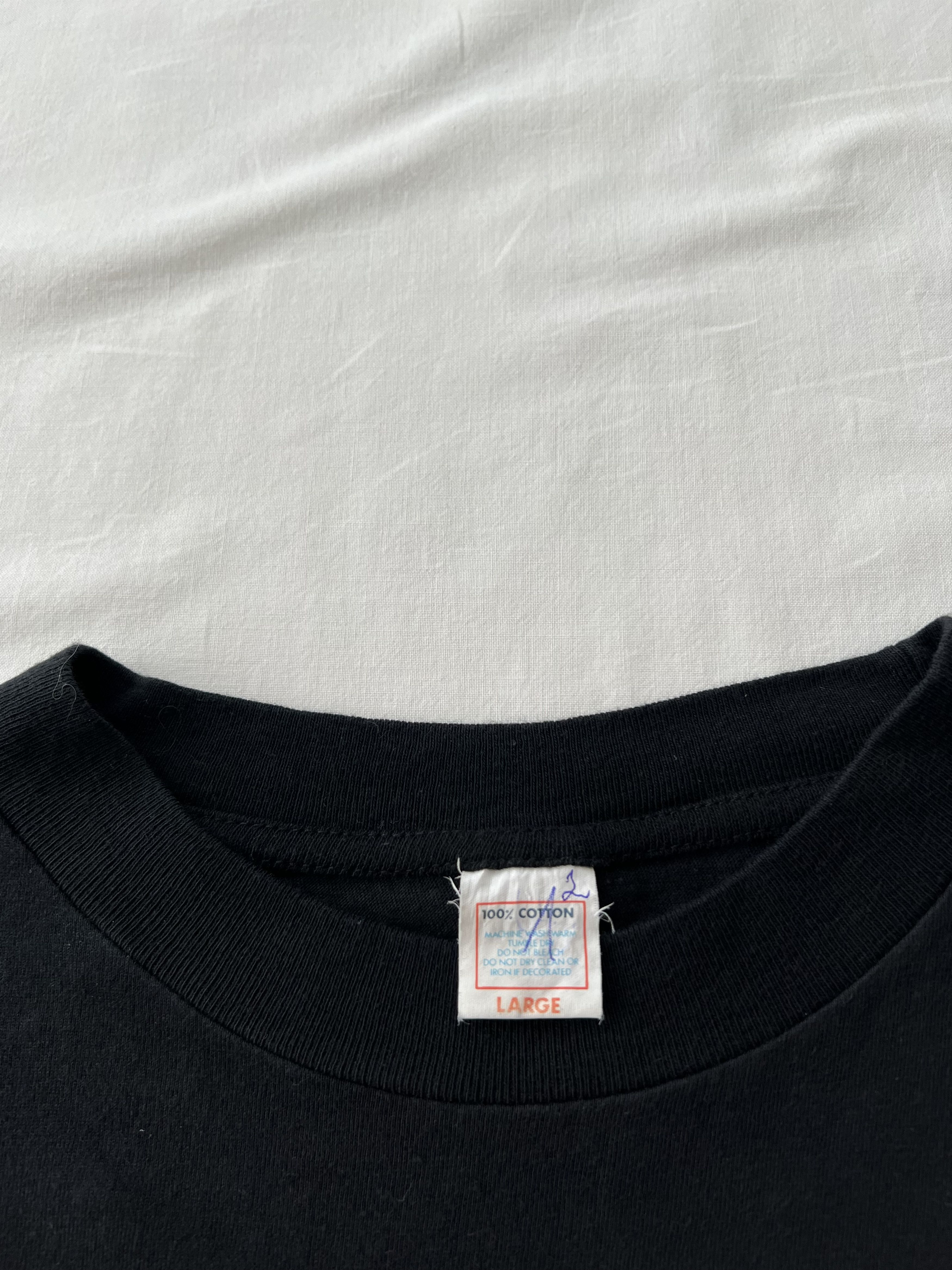 Band Tees Vintage 1989 Cliff Richard The Event Wembley Black T-shirt Size US L / EU 52-54 / 3 - 10 Thumbnail
