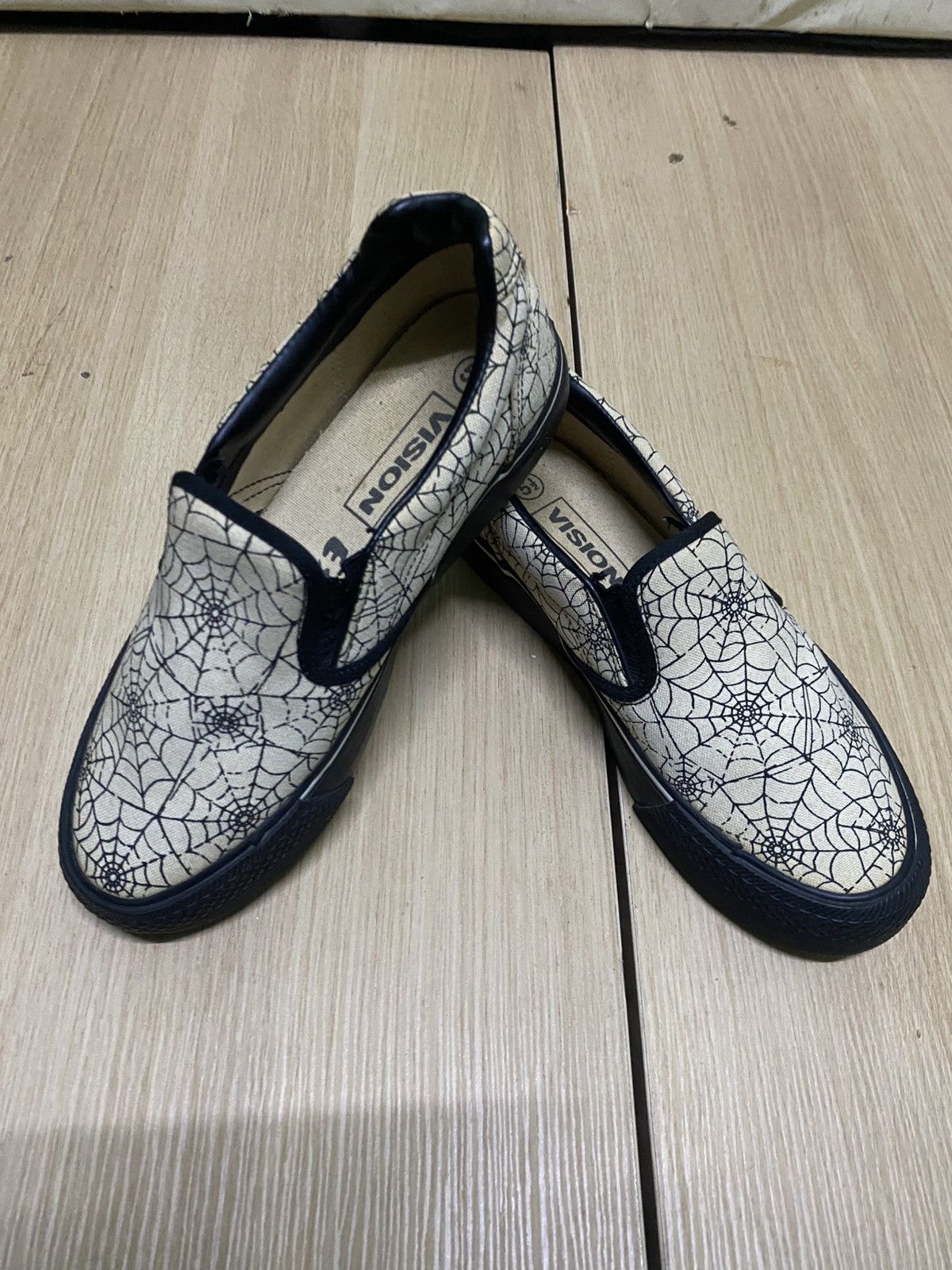Vision Streetwear VISION Streeweart Slip On( KOREA) Size US 5.5 / EU 38 - 7 Thumbnail