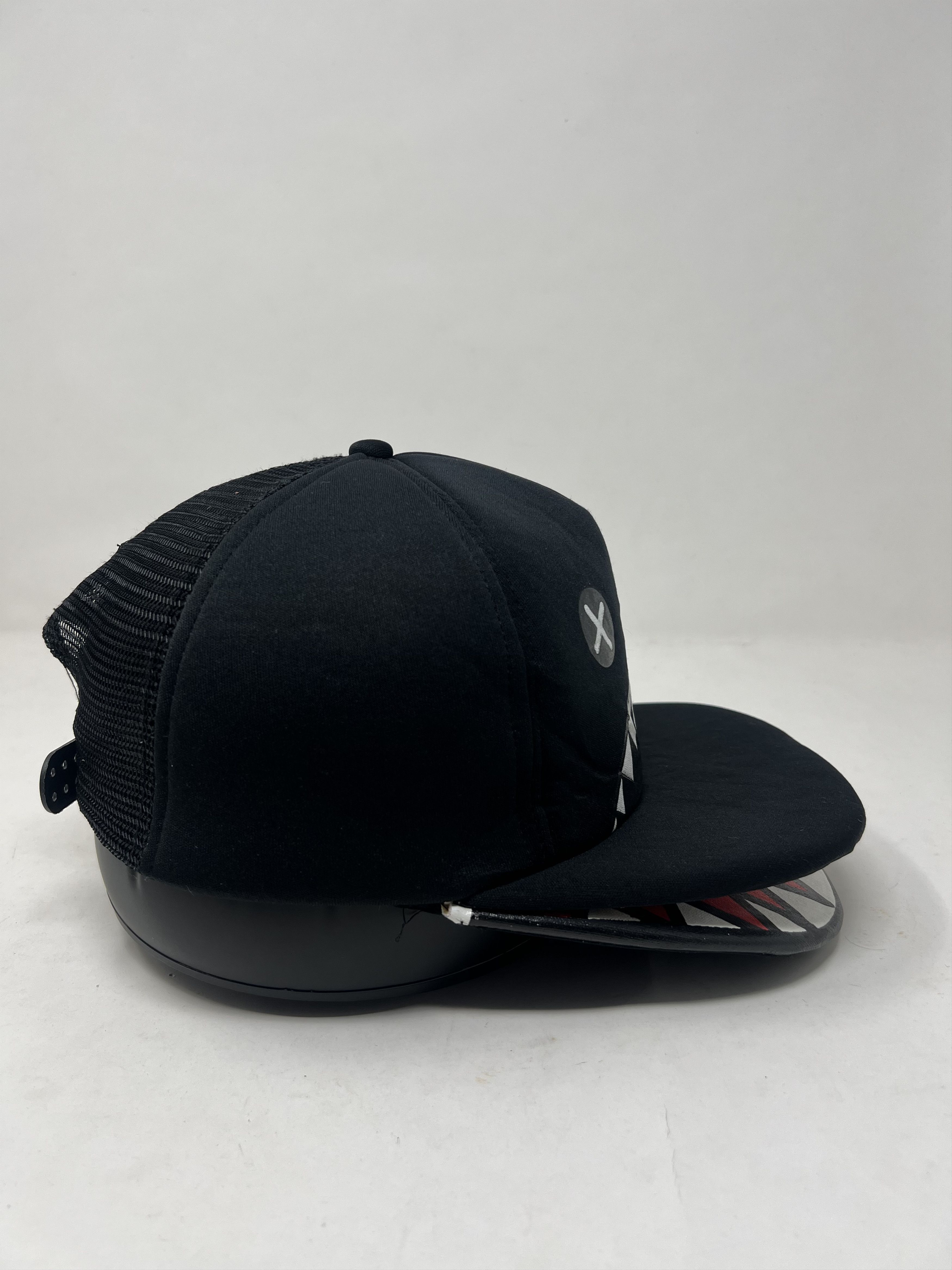 20471120 Shark Rare Cosplay Snapback Hat Size ONE SIZE - 5 Thumbnail