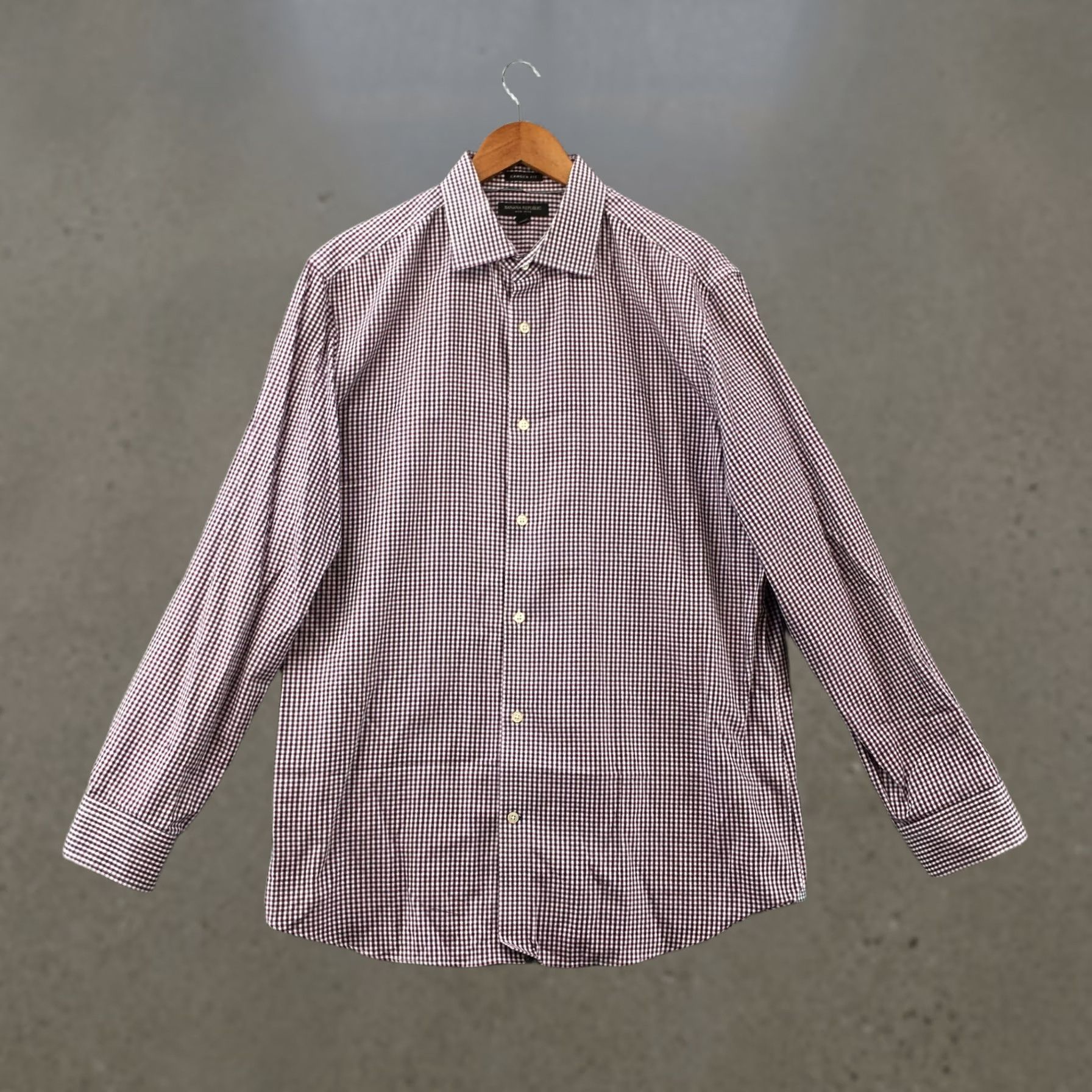 Banana Republic Banana Republic Button-Up Shirt XL Purple Collared Long Sleeve Casual Men Regular Non-Iron Top Size US XL / EU 56 / 4 - 1 Thumbnail