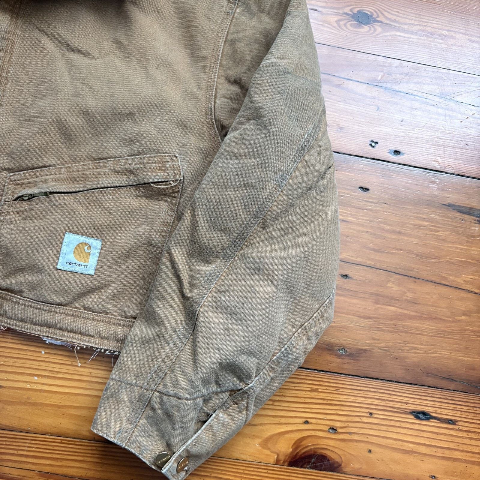 Carhartt × Vintage Vintage Carhartt Cropped Boxy Work Detroit Jacket Size L Size US L / EU 52-54 / 3 - 10 Thumbnail
