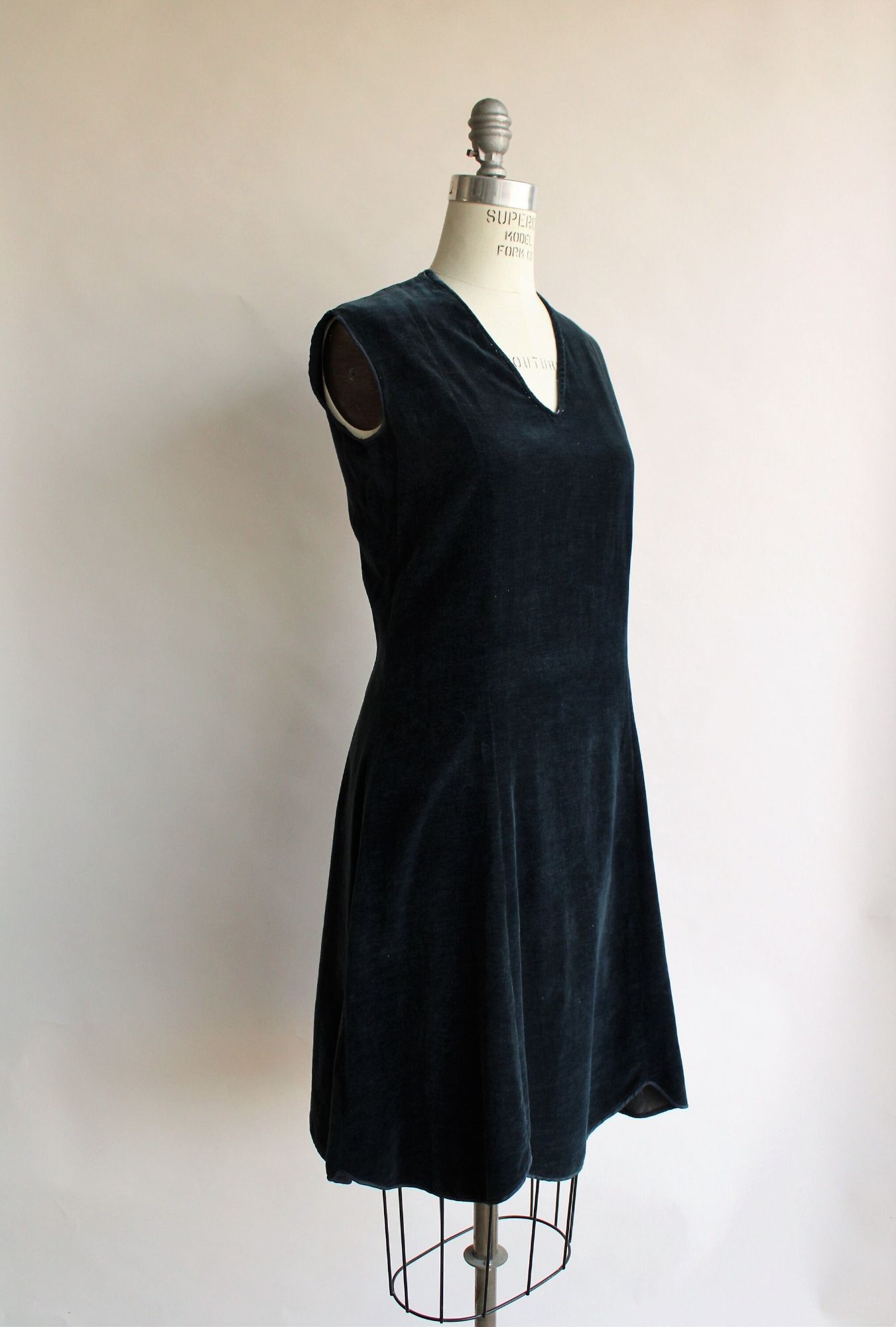 Vintage Vintage 1920s Dress with Jacket/ Navy Blue Cotton Velvet Day Size S / US 4 / IT 40 - 4 Thumbnail