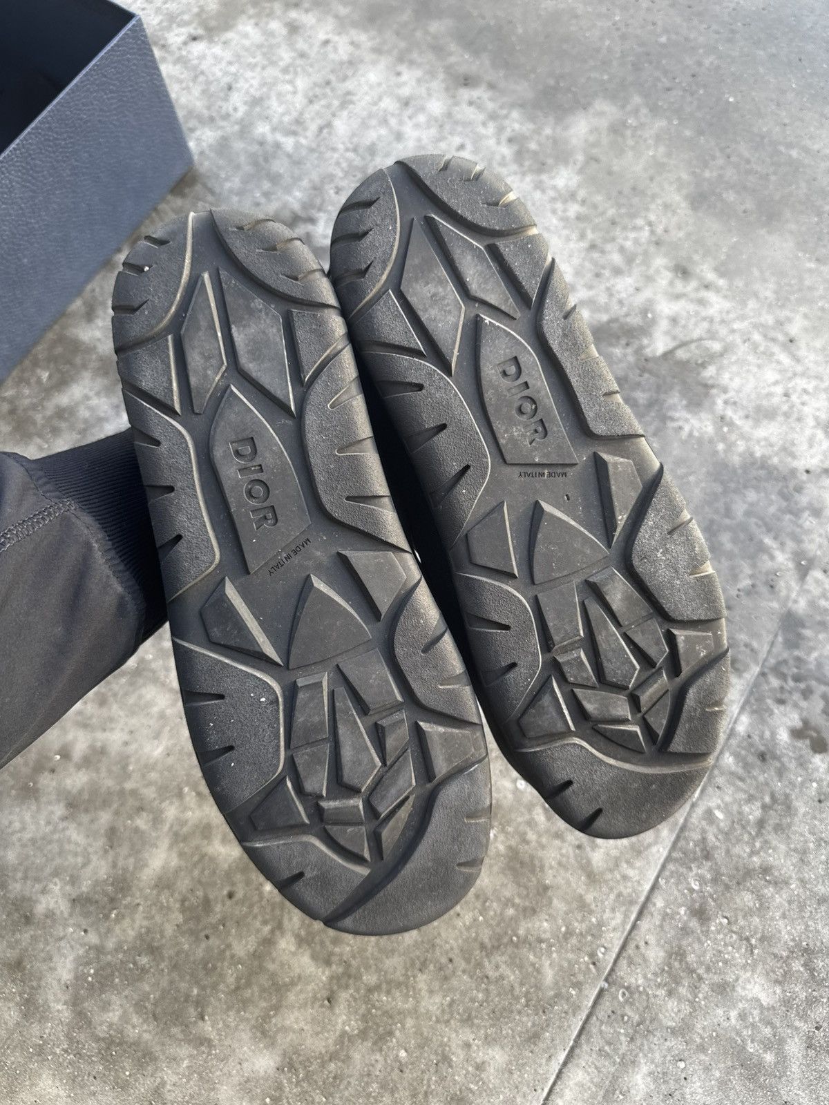 Dior Christian Dior Oblique Slippers Flip floops desiger puffer Size US 9.5 / EU 42-43 - 5 Thumbnail