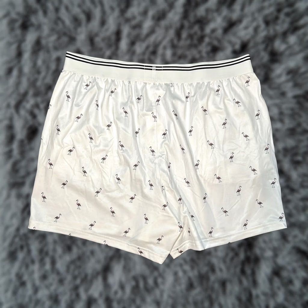 American Eagle Outfitters American Eagle Flamingo 4” Ultra Soft Pocket Boxer - Medium Men's Underwear White Boxer Shorts M Size 40R - 1 Thumbnail