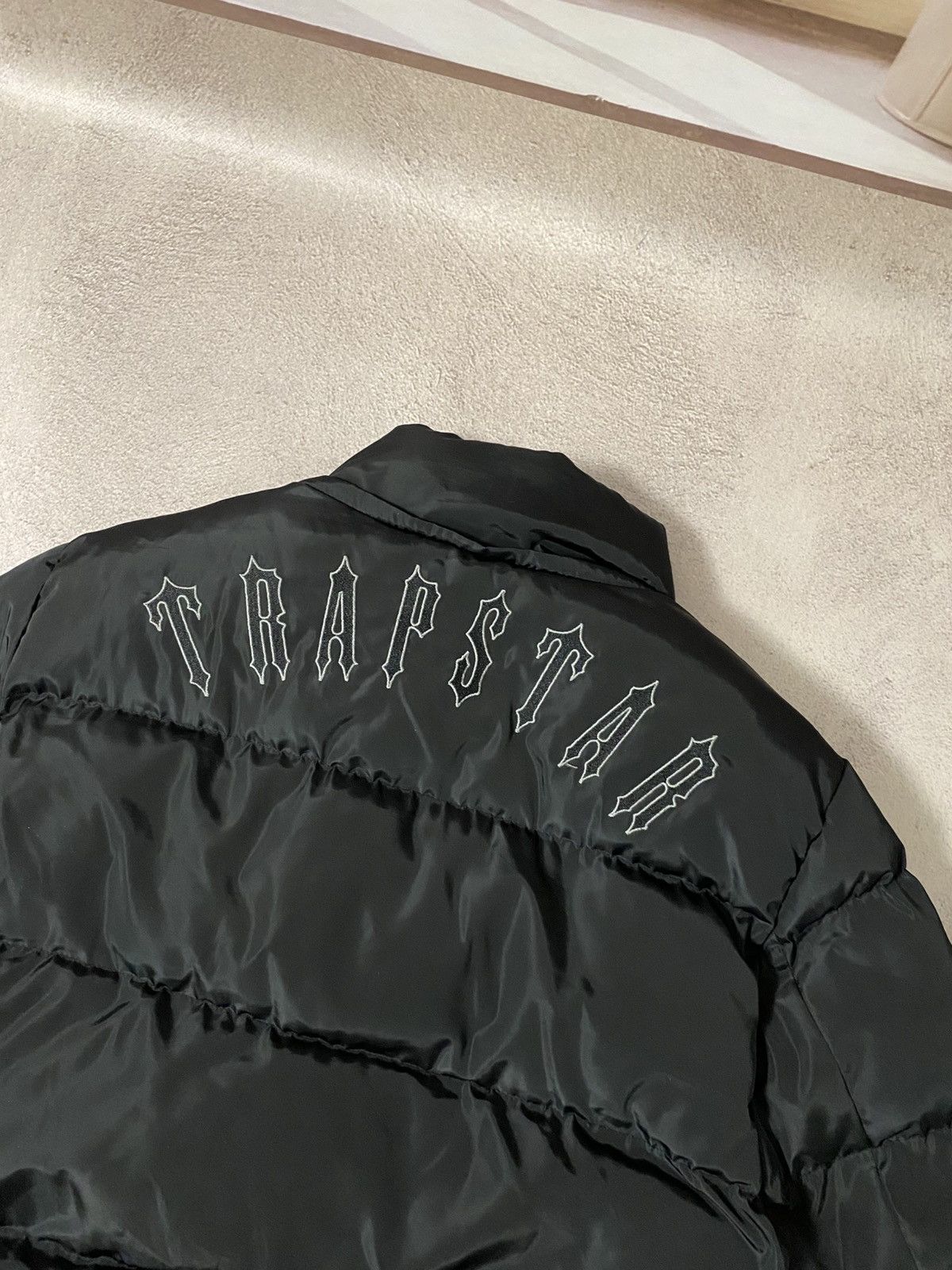 Trapstar London × Vintage Trapstar vintage distressed down jacket Size US L / EU 52-54 / 3 - 7 Thumbnail