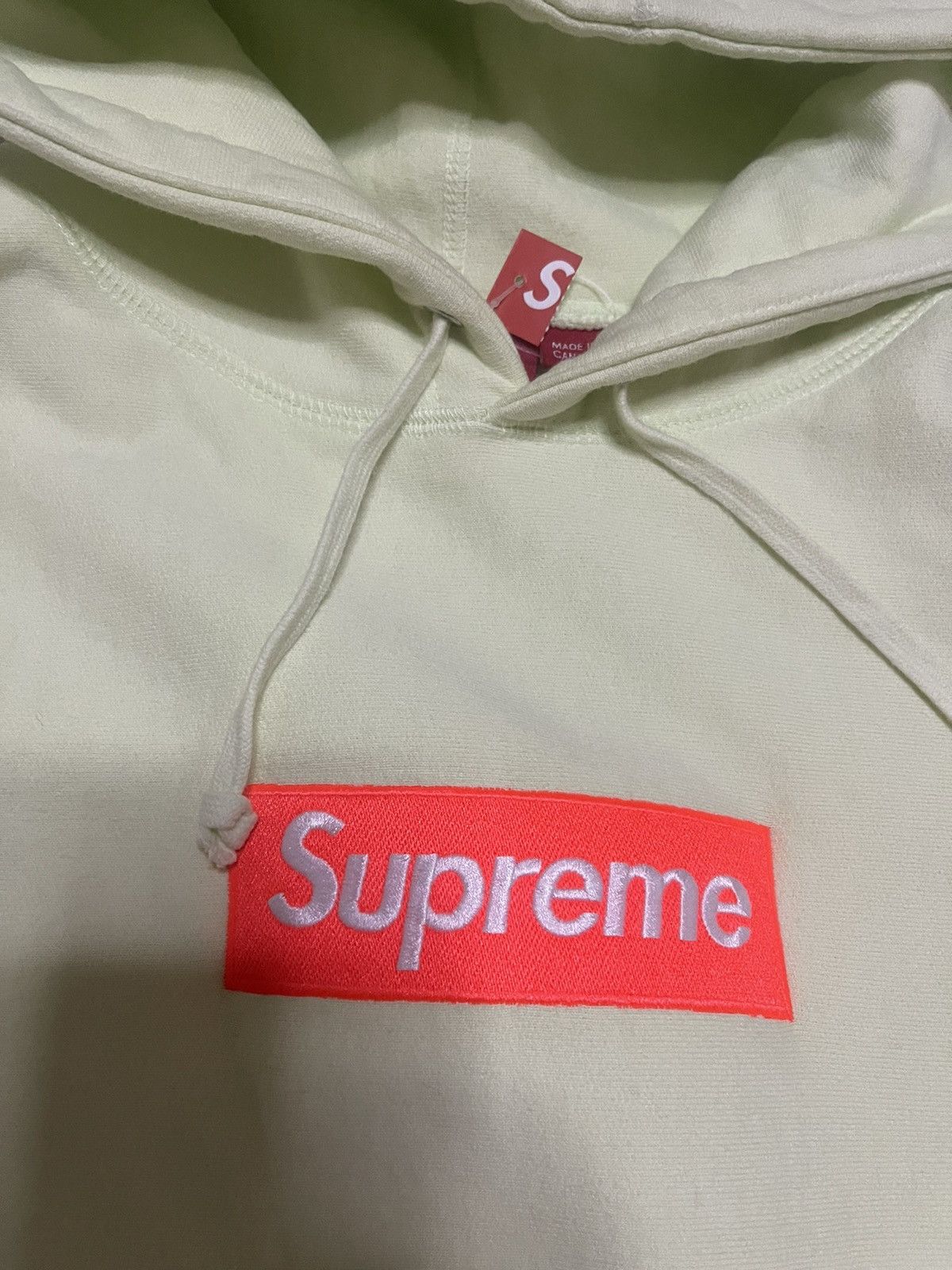 Supreme Supreme fw17 pale lime box logo hoodie hooded Size US M / EU 48-50 / 2 - 3 Thumbnail