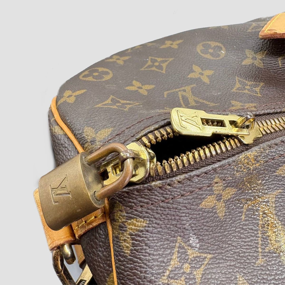 Louis Vuitton Louis Vuitton Keepall 60 Bandouliere Bag Size ONE SIZE - 7 Thumbnail