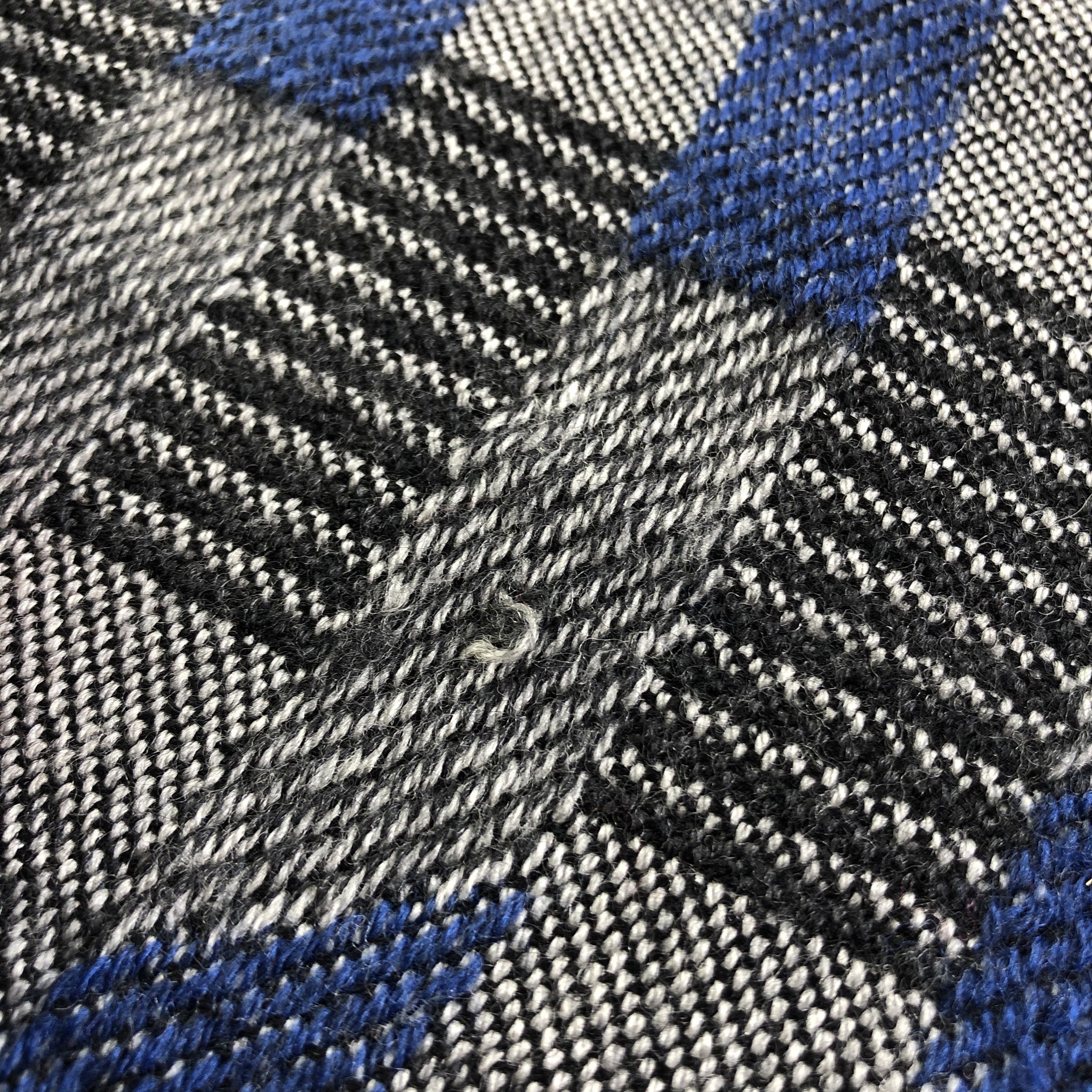 Emporio Armani Emporio Armani Wool Scarf Muffler Neckwear V2428 Size ONE SIZE - 8 Thumbnail