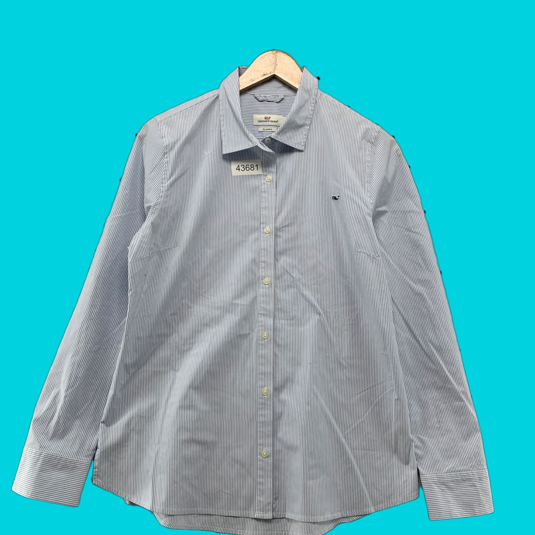 Vineyard Vines Vineyard Vines Blue Striped Button-Up Shirt Womens Size 6 Long Sleeve Button-Up Shirt Womens Size 6 Blue Striped Casual Cotton Size M / US 6-8 / IT 42-44 - 1 Thumbnail