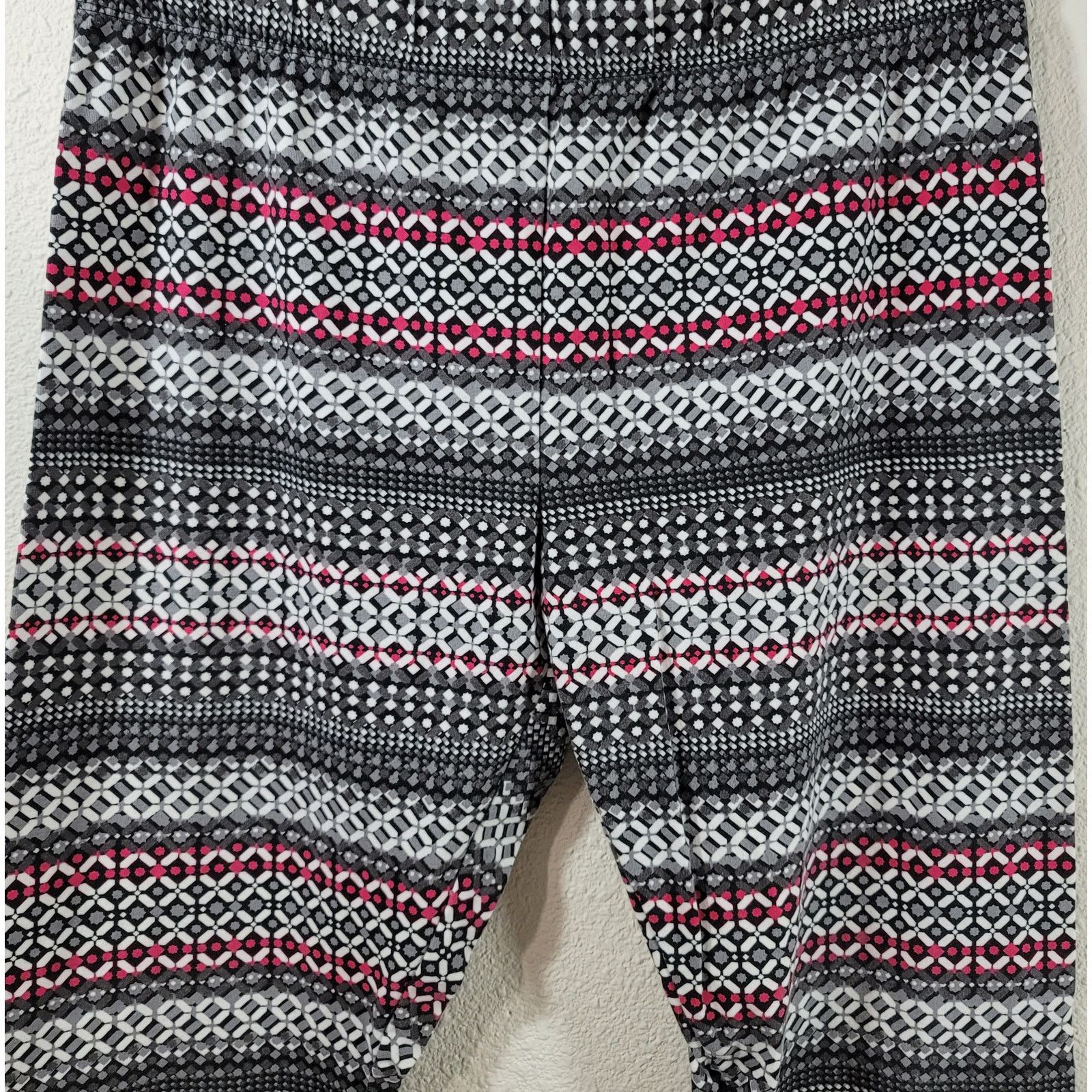 Other Cato Gray Red Black Geo Print Flat Front Leggings Large Size 34" / US 12 / IT 48 - 5 Thumbnail