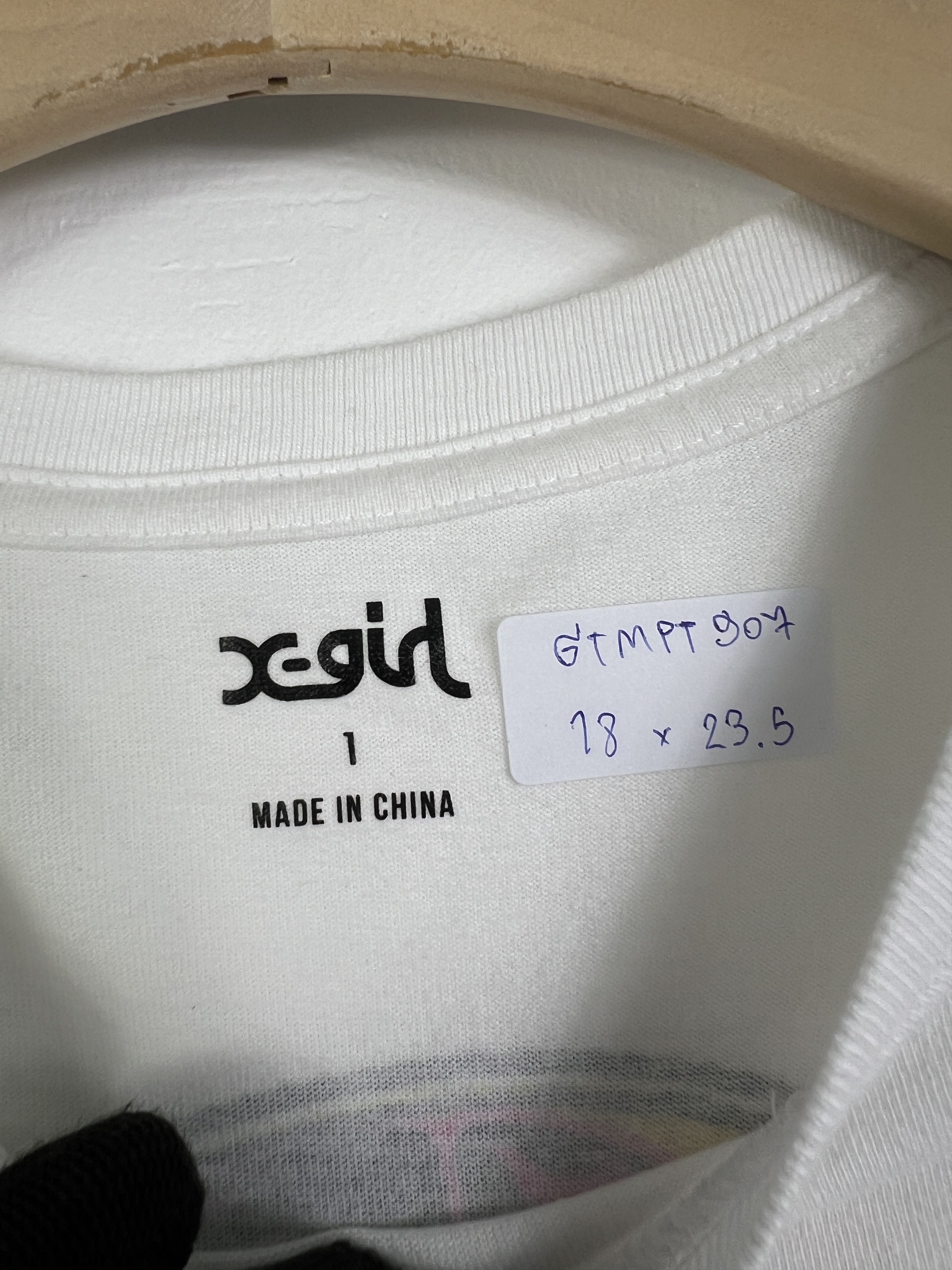 X-Girl X-Girl 25th In God We Trust Tee (1) GTMPT907 Size XS / US 0-2 / IT 36-38 - 3 Thumbnail