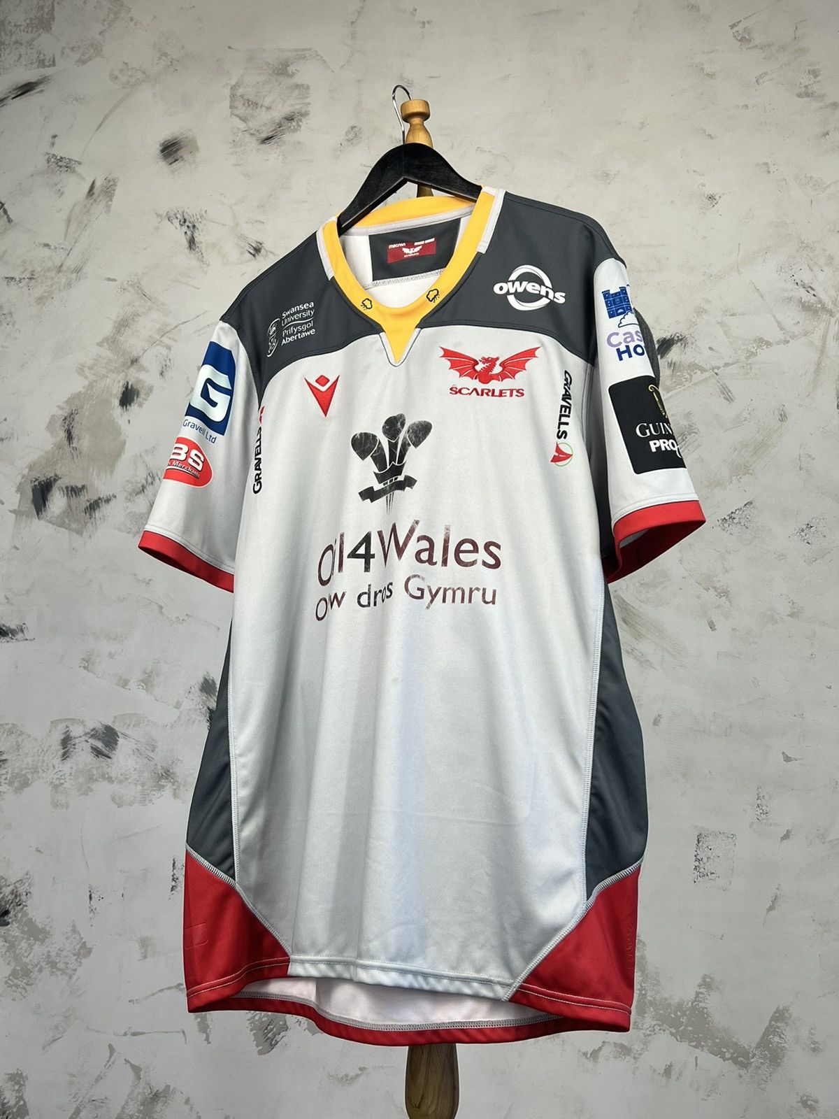 Macron Macron Scarlets Rugby Union Jersey Shirt Size 3XL Size US XXL / EU 58 / 5 - 1 Thumbnail