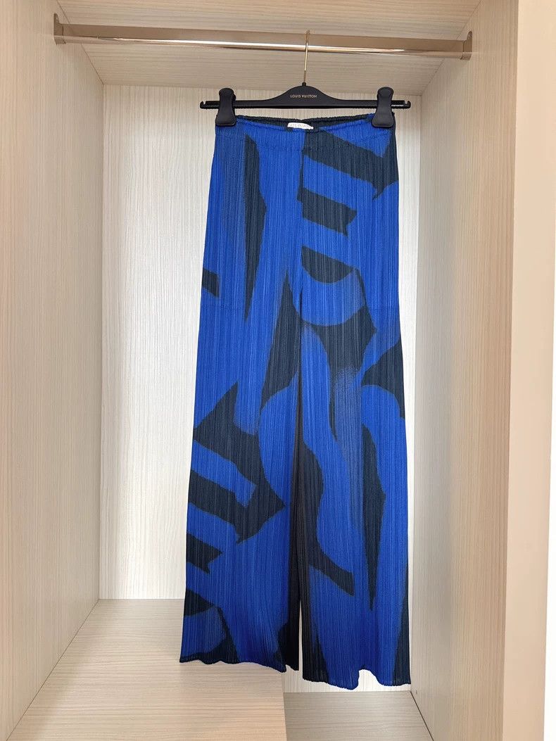 Issey Miyake Issey Miyake size:3 Blue ink-wash pleated wide pants Size 23" - 1 Thumbnail