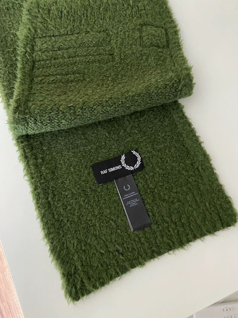 Raf Simons Raf simons Co-branded army green scarf Size ONE SIZE - 3 Thumbnail