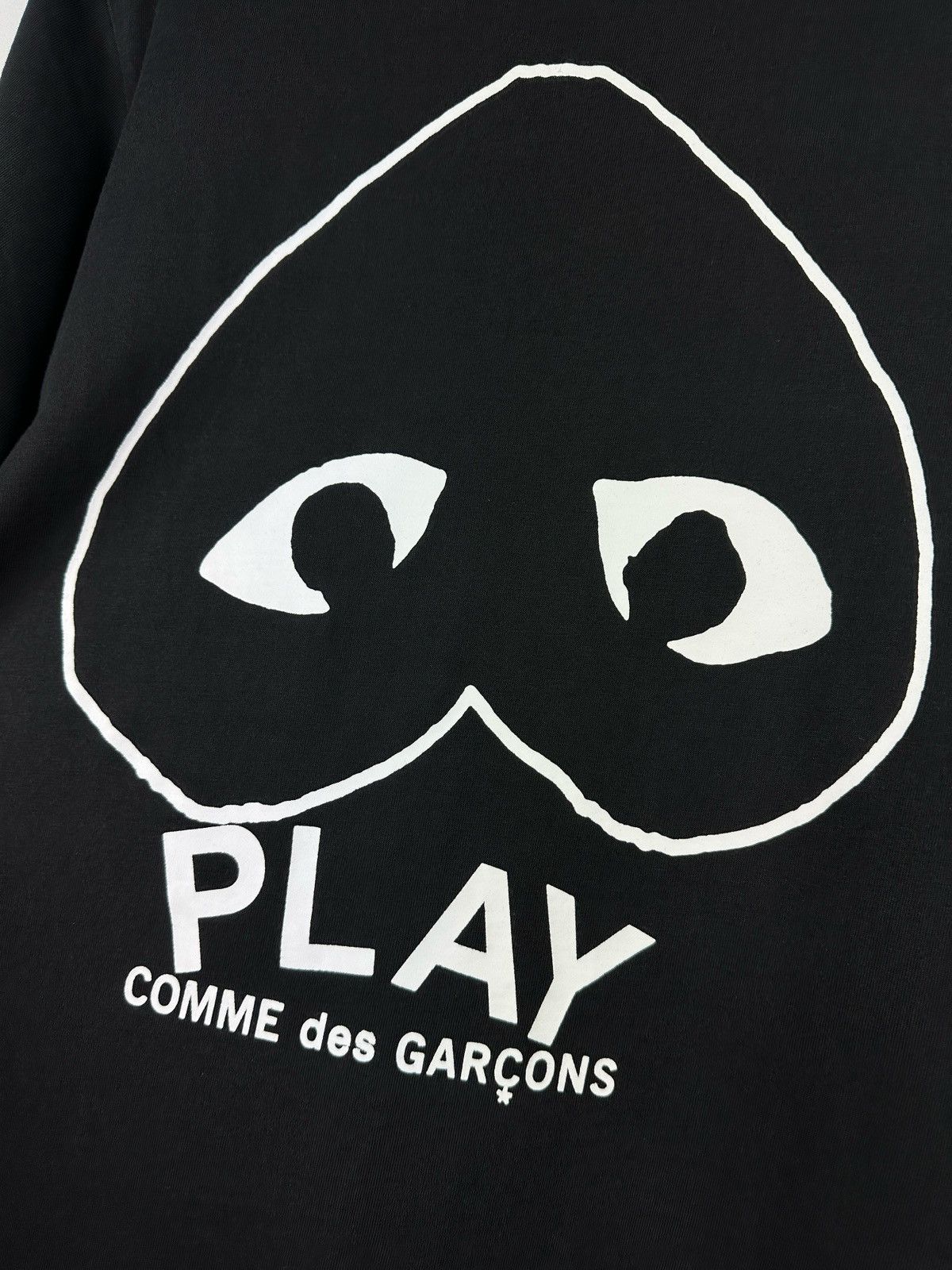 Comme des Garcons PLAY Play Comme des Garçons Upside Down Heart Black T-Shirt Size US S / EU 44-46 / 1 - 5 Thumbnail
