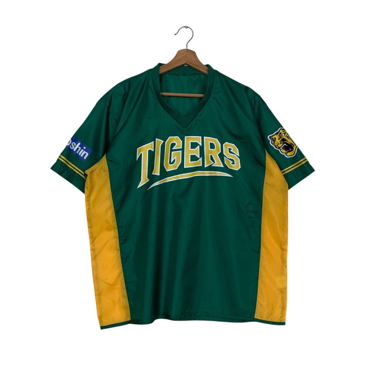 HANSHIN TIGERS Big Logo V Neck Jersey #2811-C127