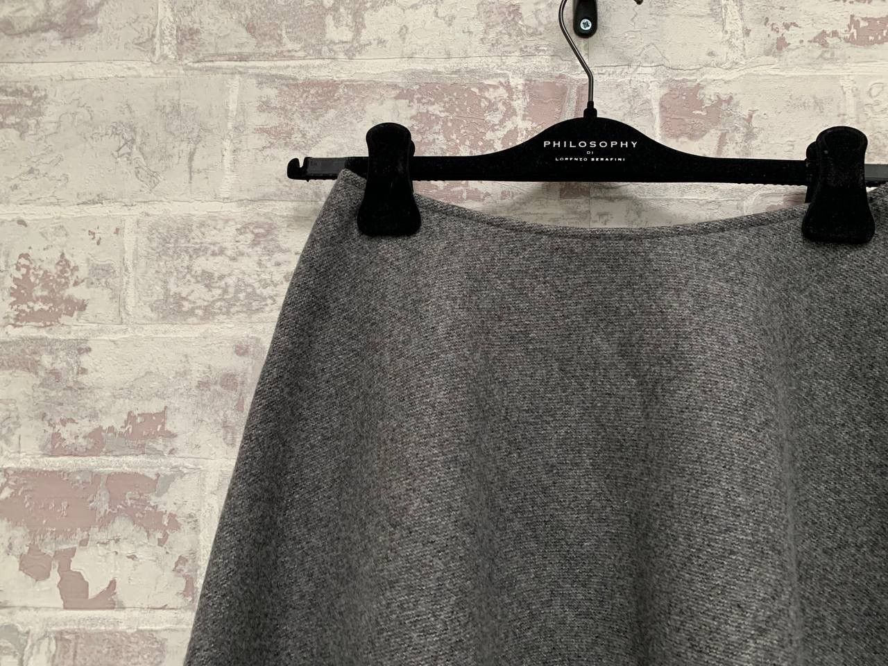 Prada Skirt Prada Size-40 Made in Italy Size S / US 4 / IT 40 - 3 Thumbnail