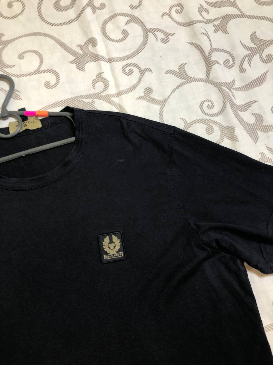 Belstaff Belstaff Logo Patch Crewneck T-Shirt Size US XL / EU 56 / 4 - 4 Thumbnail