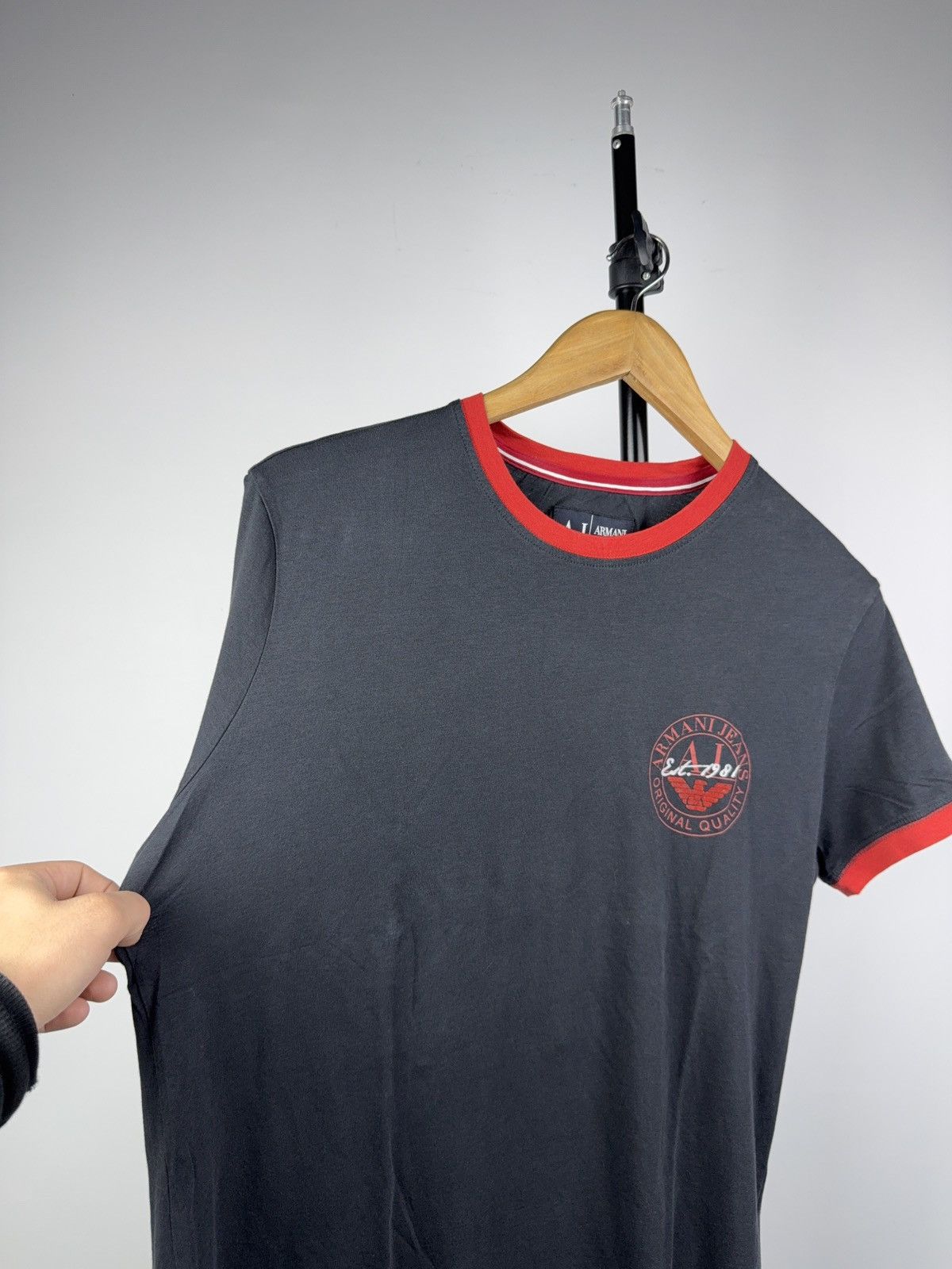 Armani Retro 00s Armani Jeans Red Trim Logo Ringer T-Shirt Navy Size US L / EU 52-54 / 3 - 6 Thumbnail