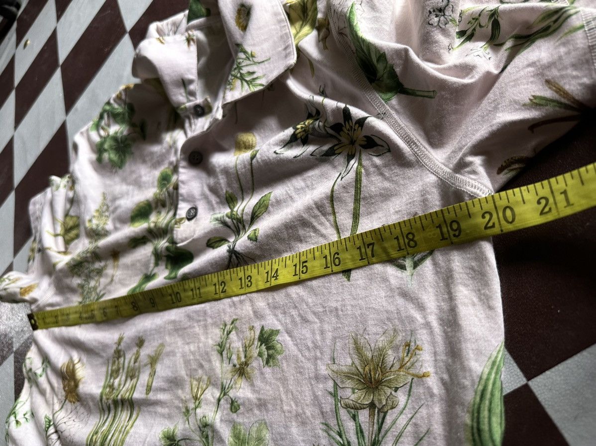 Salvatore Ferragamo Salvatore Ferragamo flower printed shirts Size US L / EU 52-54 / 3 - 9 Thumbnail