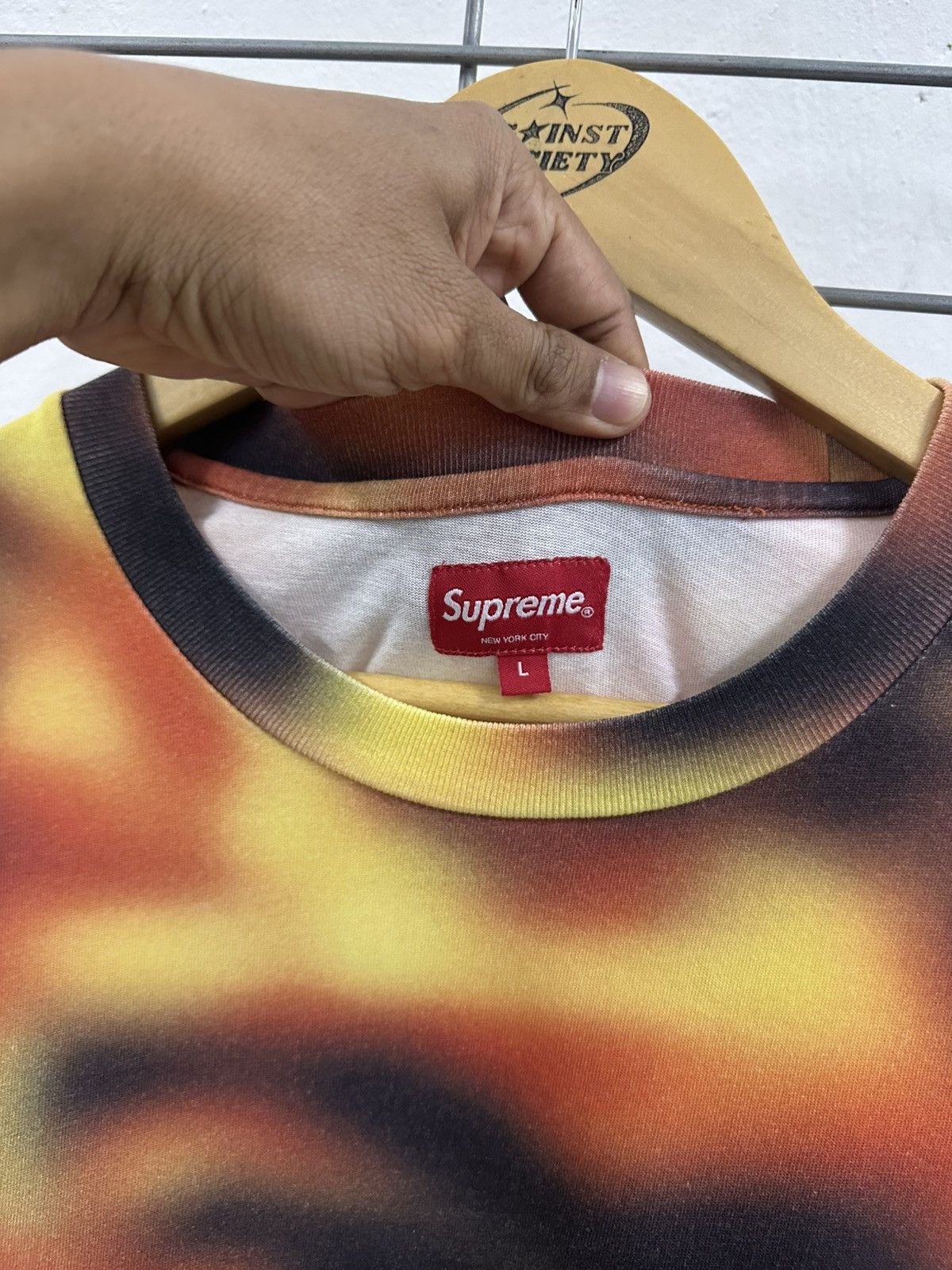 Supreme Rare And Beautiful Supreme SS23 Small Box Logo Flame Tee Size US L / EU 52-54 / 3 - 6 Thumbnail