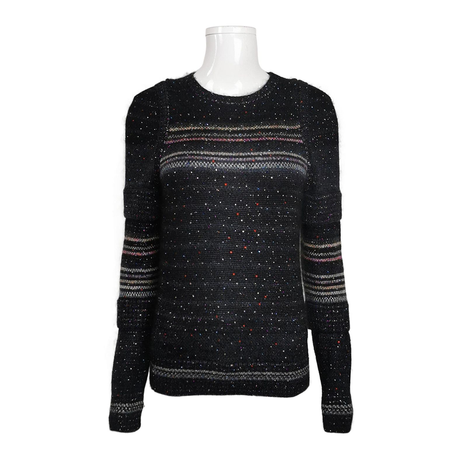 Chanel Chanel Women xs Sweaters Size XS / US 0-2 / IT 36-38 - 1 Thumbnail