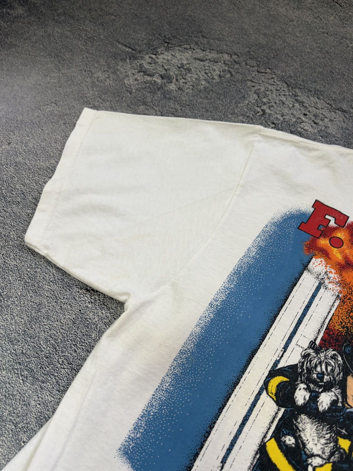 Tultex Vintage 1992 FDNY Firefighter T-Shirt USA Single Stitch L Size US XXL / EU 58 / 5 - 12 Thumbnail