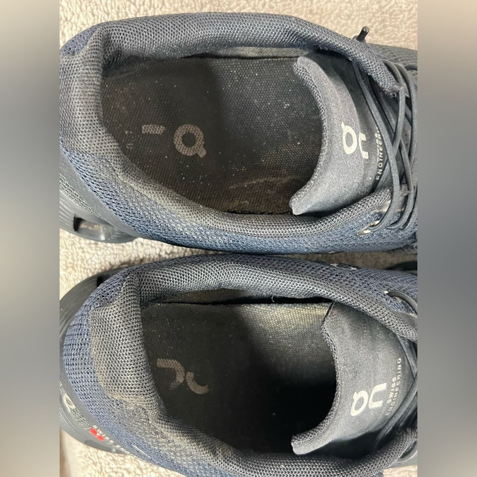 On On Women's Cloud 5 Sneakers All Black Size 7.5 US 59.98905 Size US 7.5 / IT 37.5 - 8 Thumbnail