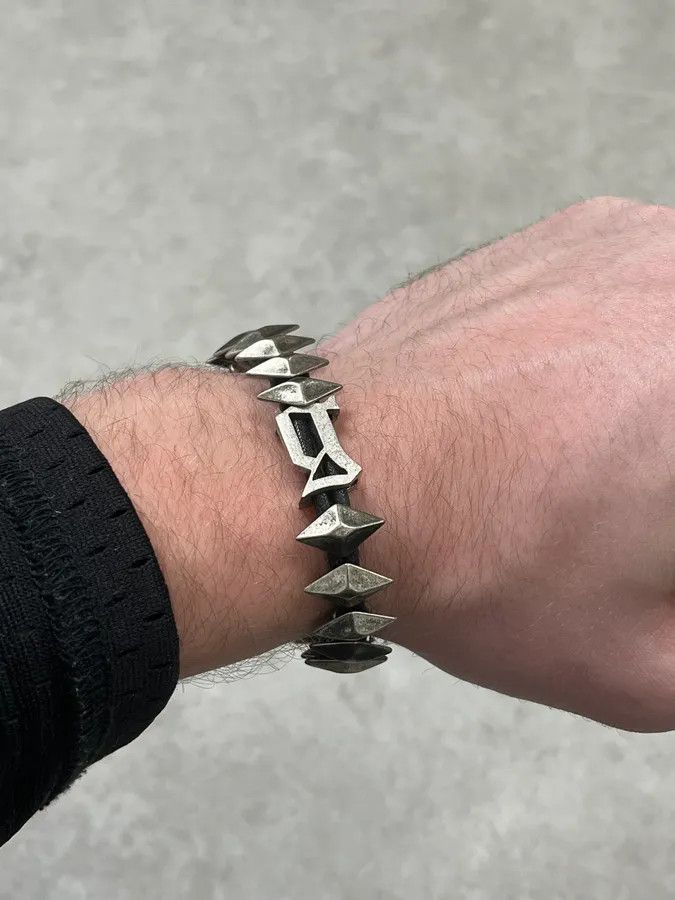 John Galliano John Galliano Silver Leather Studded Bracelet Size ONE SIZE - 4 Thumbnail