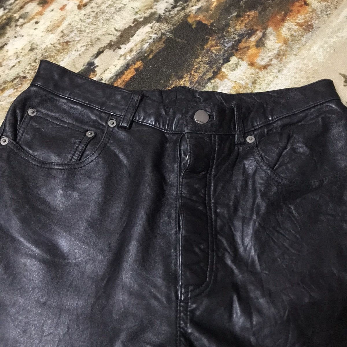 accept offer - short pants lambskin