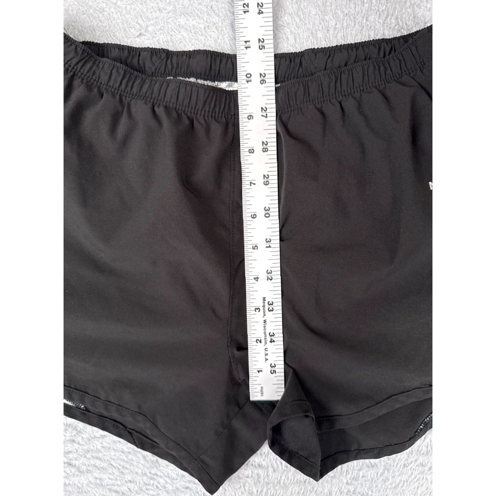 The North Face The North Face Shorts Women Medium Black White Track Sweat Lined Flight Series Size 32" / US 10 / IT 46 - 7 Thumbnail