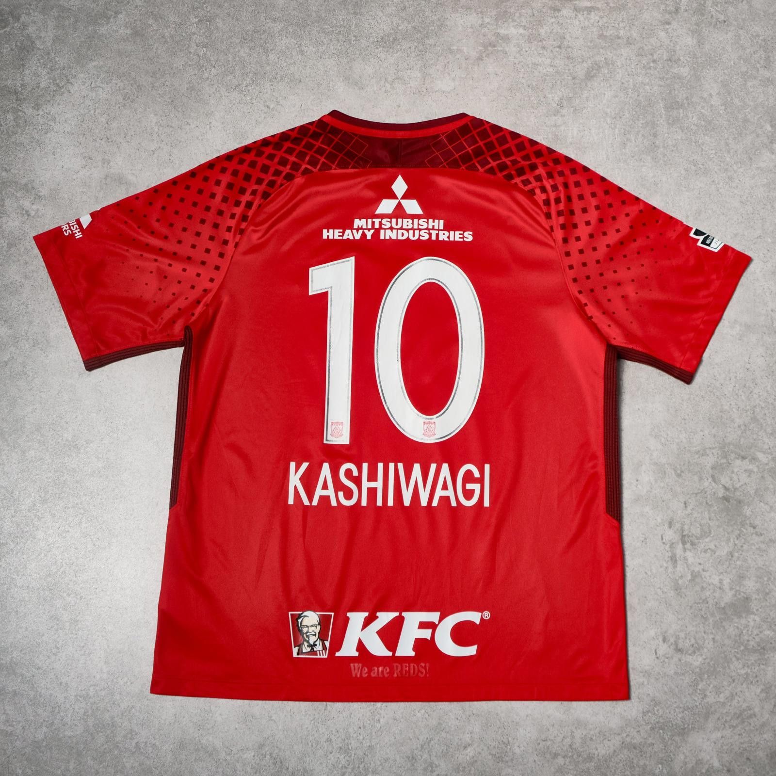 Nike 2018/19 Urawa Red Diamonds Home Shirt Nike J-League (XL) Size US XL / EU 56 / 4 - 2 Thumbnail