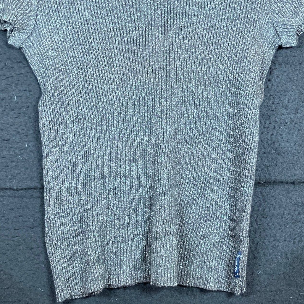 Armani VINTAGE Armani Womens Shirt Gray Metallic Ribbed Crew Neck Modal Blend 12 Size XL / US 12-14 / IT 48-50 - 3 Thumbnail